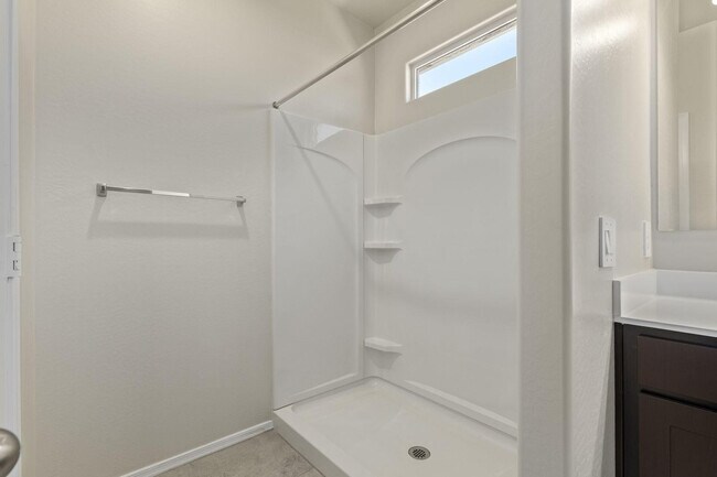 Building Photo - 3905 S 244th Dr