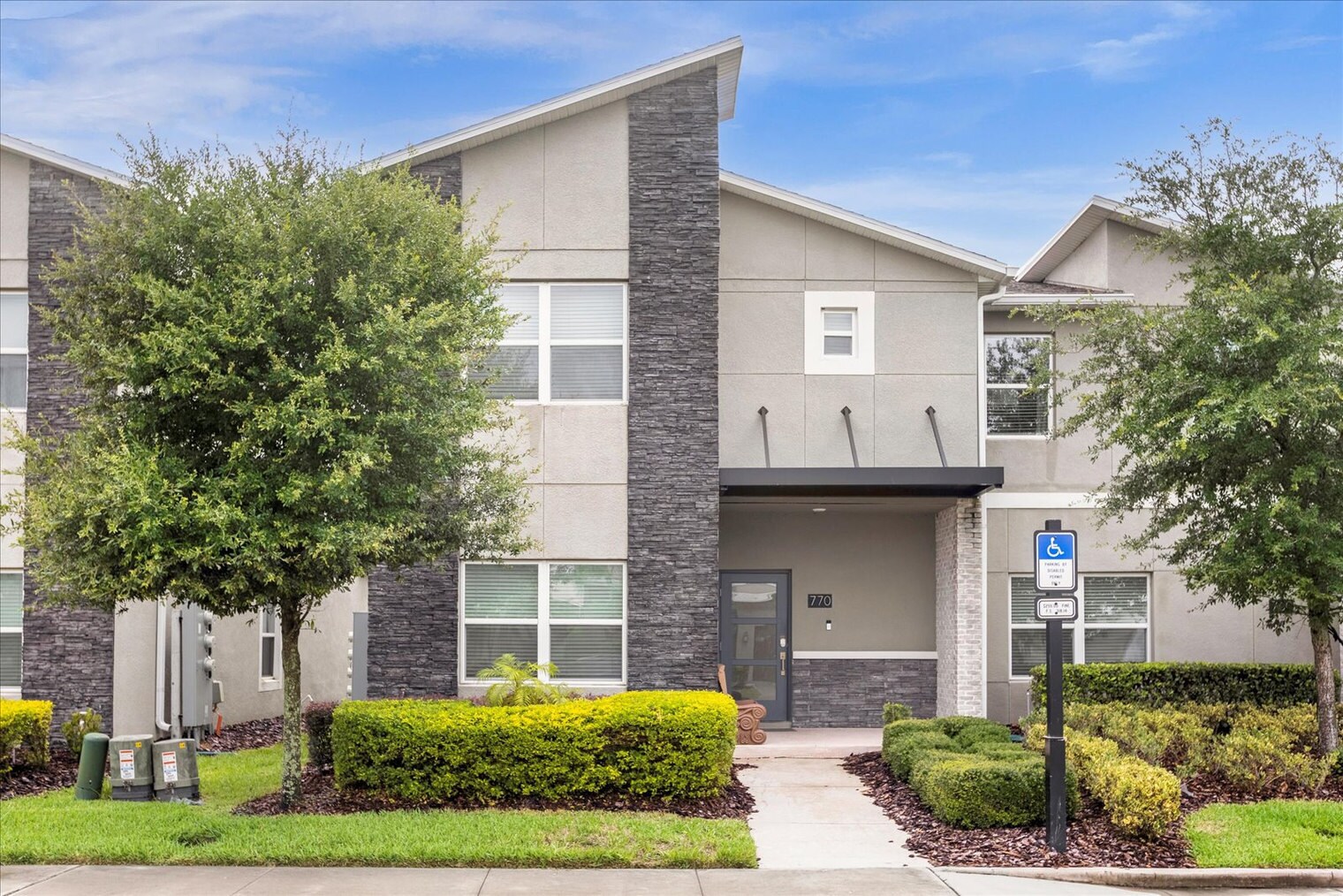 Building Photo - 770 Pebble Beach Dr
