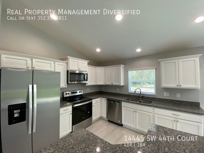 Building Photo - 14445 SW 44th Ct