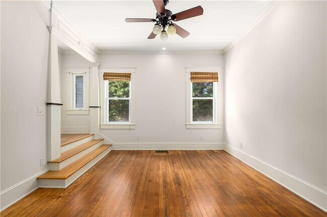 Building Photo - 787 Flat Shoals Ave SE