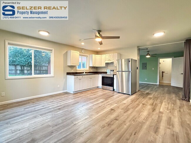 Building Photo - 1521-1523 Talmage Ct