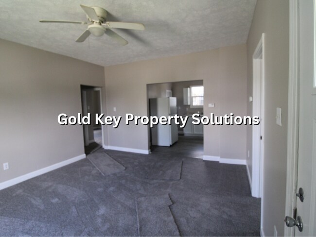 Building Photo - COMING SOON!! 3 BR 1 BA House with New Car...