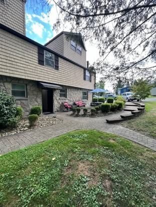 Building Photo - 1637 Otlahurst Dr