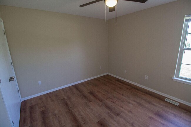 Building Photo - 5307 Currituck Ln
