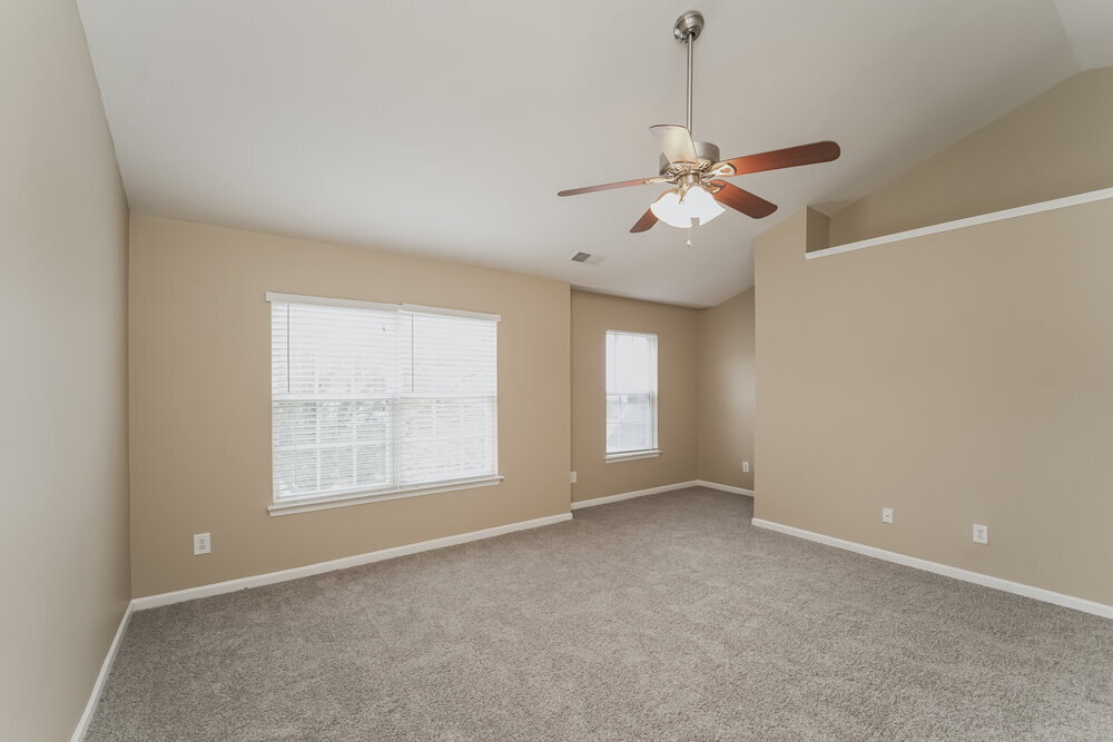 Building Photo - 2637 Forest Grove Ct