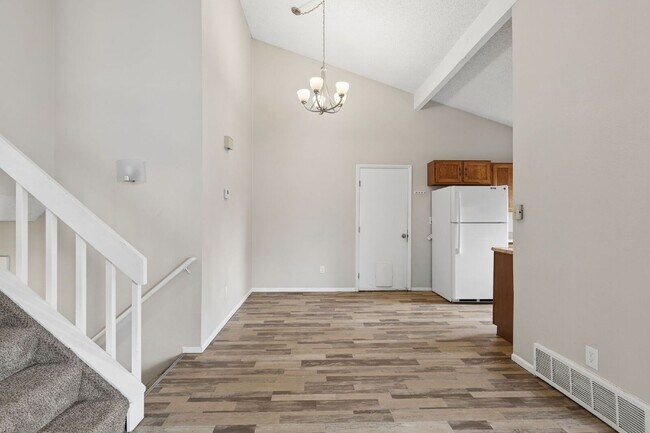 Building Photo - 2390 Middleton Ct