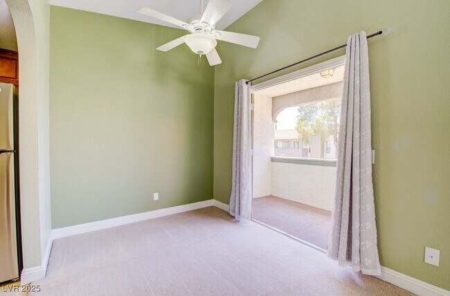 Building Photo - 2212 Sunfish Dr