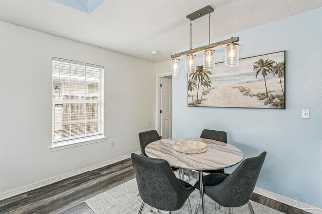 Building Photo - 8407 Jarmen Ln