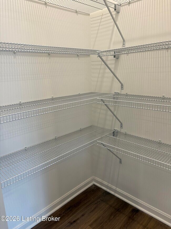 Building Photo - 2015 Lyndon Green Cir