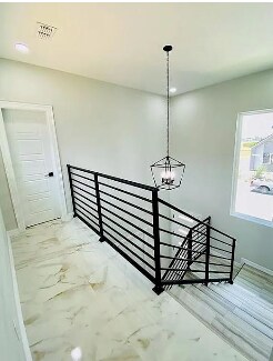 Building Photo - 5316 N Crown Point