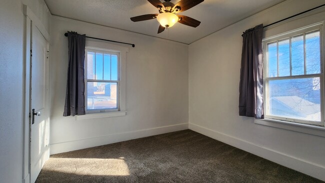 Building Photo - 1314 3rd Ave N