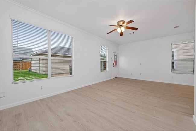 Building Photo - 16827 Libson Falls Dr