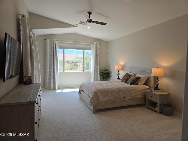 Building Photo - 371 W Sacaton Canyon Dr