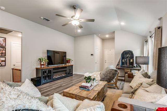 Building Photo - 1116 Aragon Trl