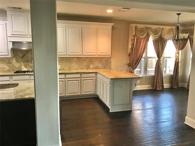 Building Photo - 408 Paluxy Dr