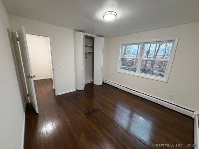 Building Photo - 27 Fairview Dr