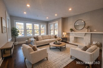 Building Photo - 5653 N Talman Ave