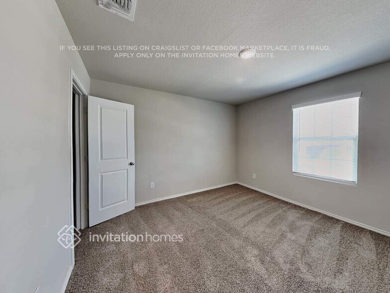 Building Photo - 7326 Adaja Riv