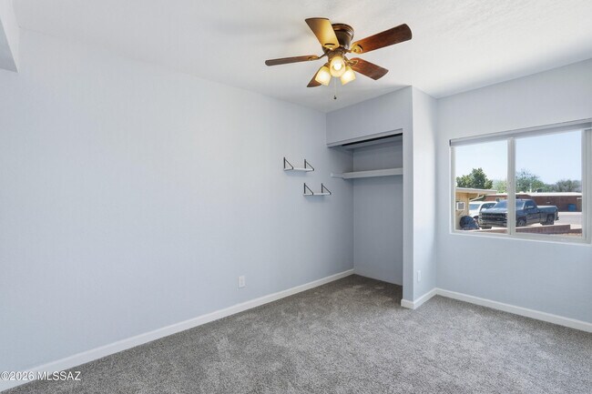 Building Photo - 6491 N Lena Way