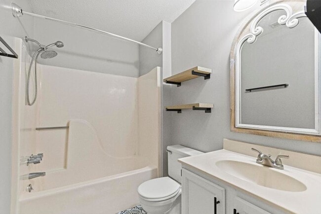 Building Photo - Cul-de-Sac Homesite!