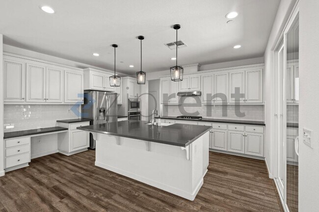 Building Photo - 136 Willowrun Wy