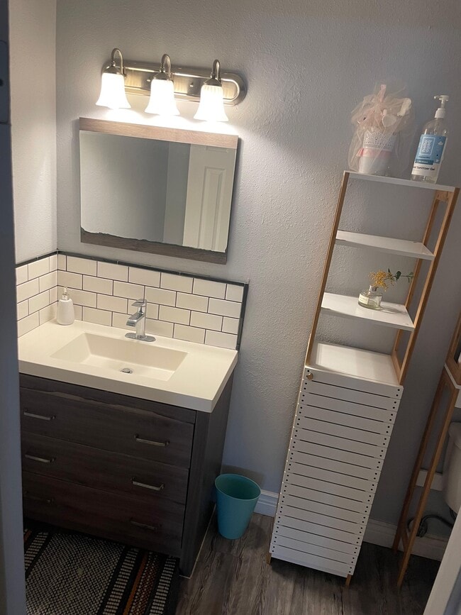 Building Photo - 1807 Treehouse Trail