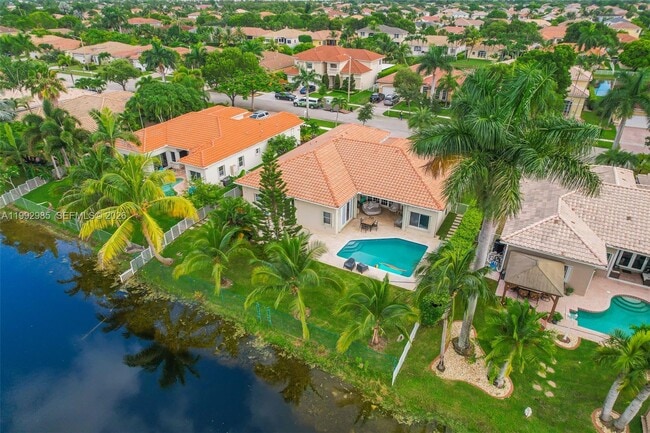 Building Photo - 16418 NW 14th St