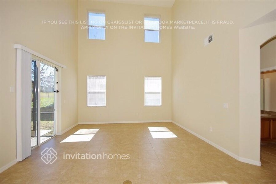 Building Photo - 534 Wekiva Crest Dr