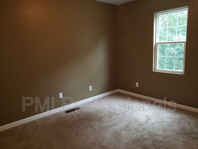 Building Photo - 1267 Mimosa Ct