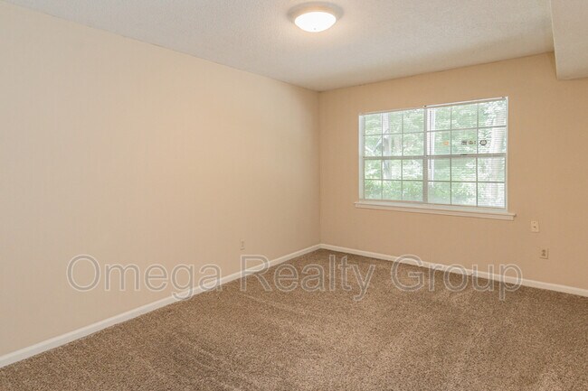 Building Photo - 3312 Warringwood Dr