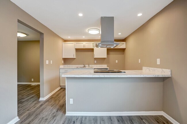 Building Photo - 1212 Georgetown Ct
