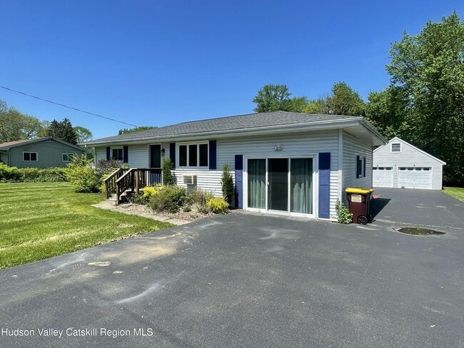 Building Photo - 9 Scenic Dr