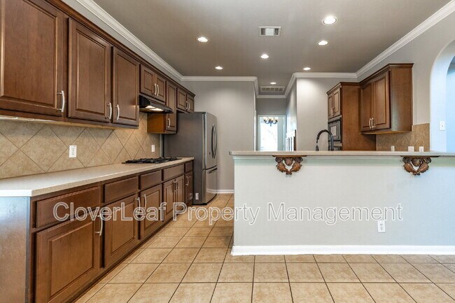 Building Photo - 9107 Los Sonoma Rio