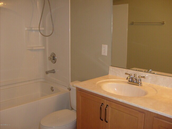 Building Photo - 8853 Shell Island Dr
