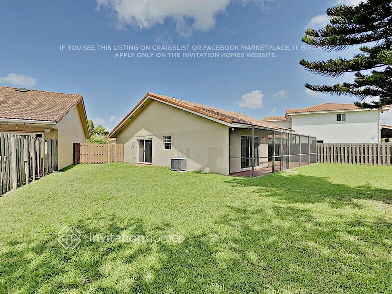 Building Photo - 4233 SW 153rd Ct