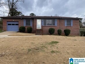 Building Photo - 2632 5th St NE