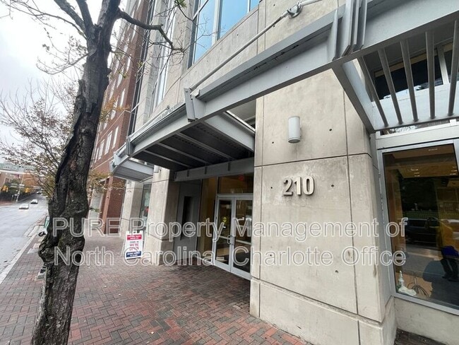 Building Photo - 210 N Church St