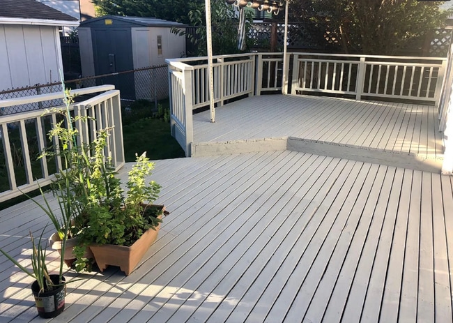 Building Photo - Remodeled 3BR Home Near DT Seattle – A/C, RV Parking, Walkable Location