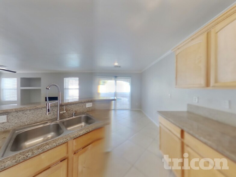 Building Photo - 684 Rising Brook Dr