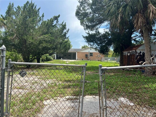 Building Photo - 14830 Atlantic Ave