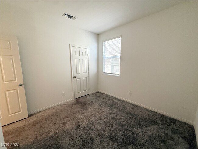 Building Photo - 8011 Cavazzo Ave