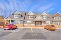 Building Photo - 91 E Main St