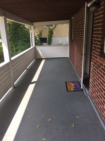 Building Photo - 1454 Stanley Dr