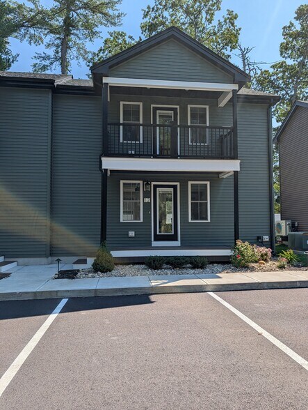 Building Photo - 480 Wareham St