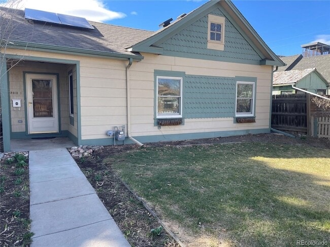 Building Photo - 2915 S Elati St