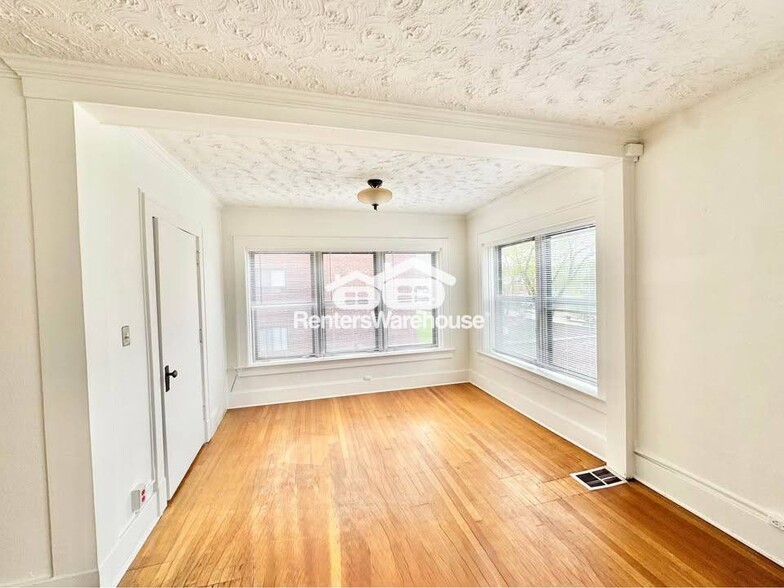 Building Photo - 3612 Ingersoll Ave