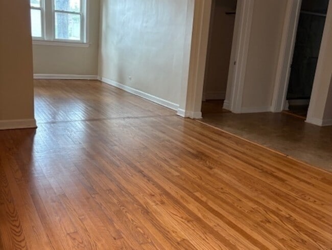 Building Photo - 847 Hannah Ave