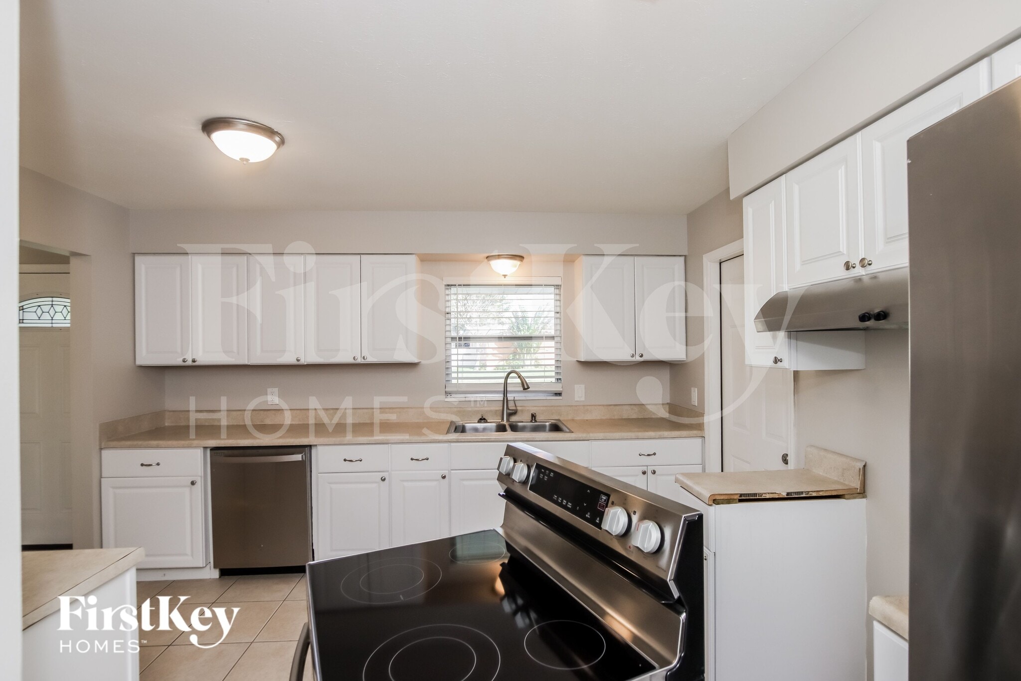 Building Photo - 1056 Matador Dr
