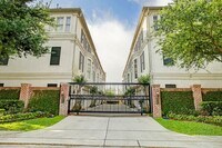 Building Photo - 4013 Bellefontaine