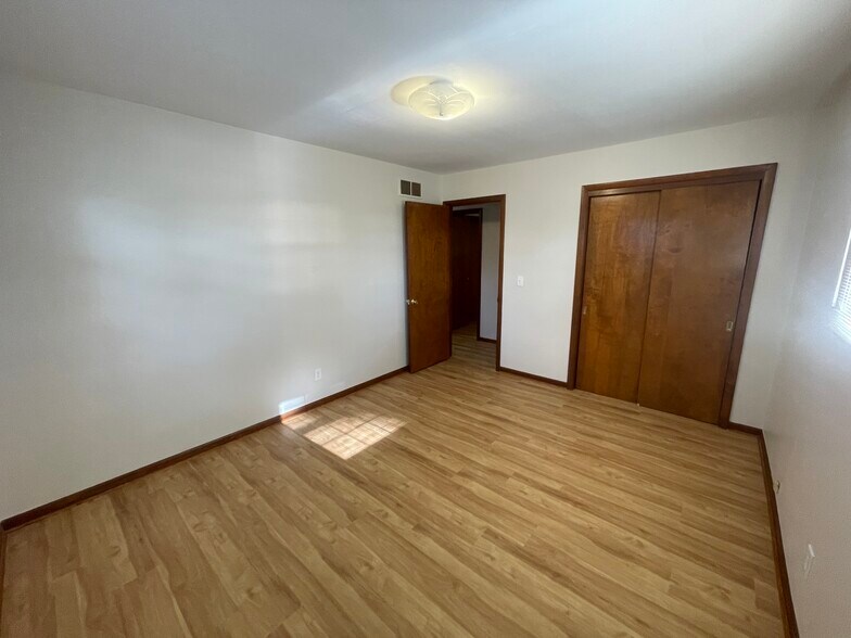 Building Photo - 12220 Jerome Road